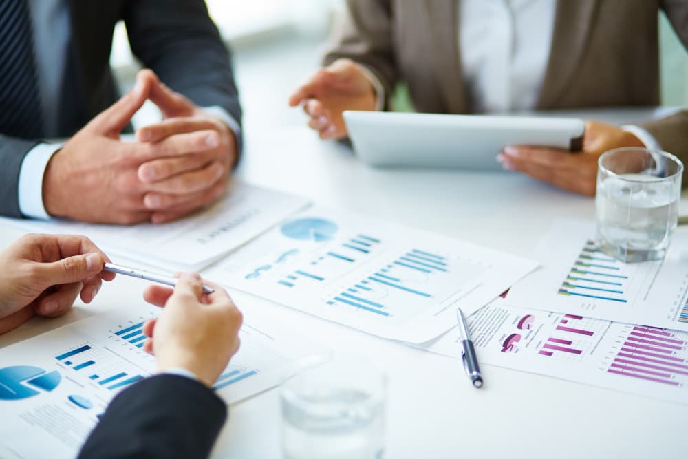 Certificazioni e autorizzazioni ufficiali di Arcadia Company — Licenza Prefettizia, ISO 9001, NATO, FEDERPOL